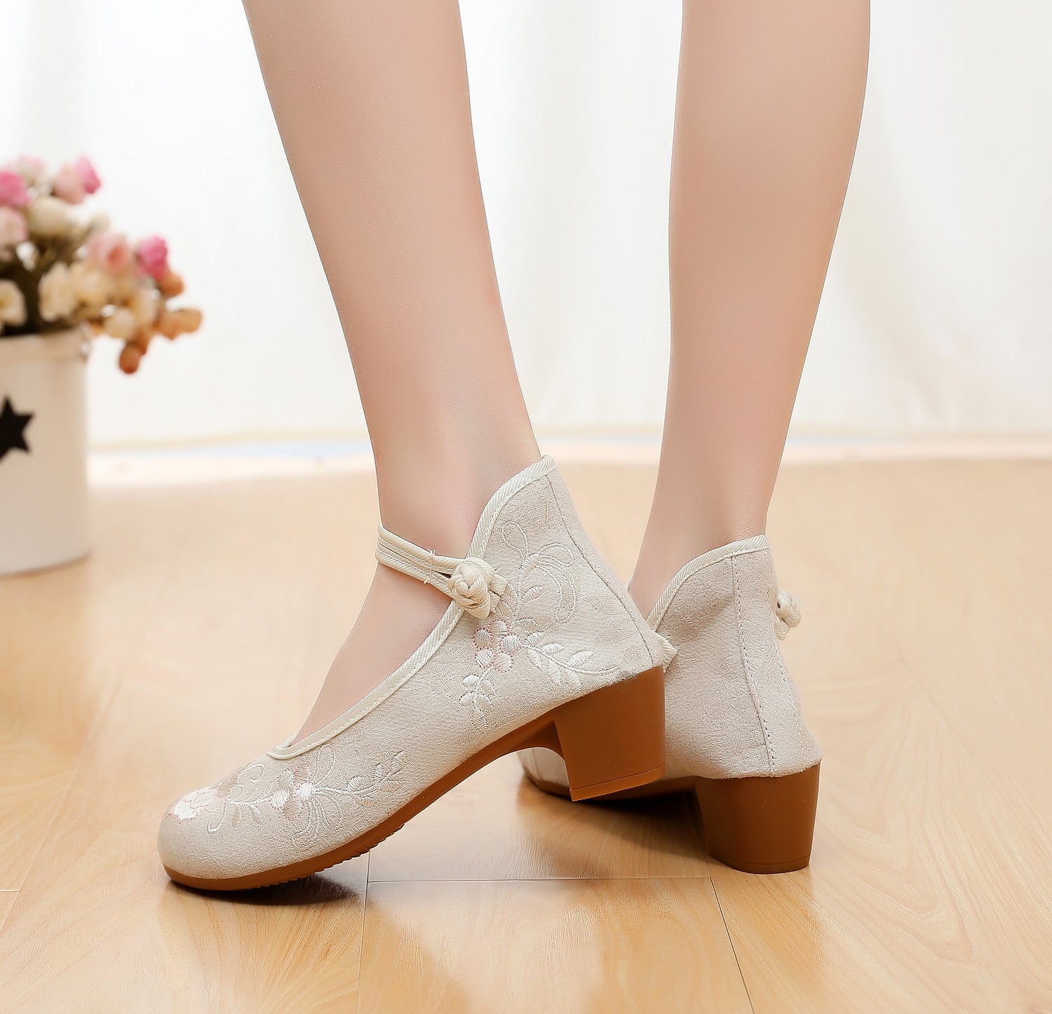 Embroidery Cloth Wedding Ethnic Style Tendon Canvas Shoes