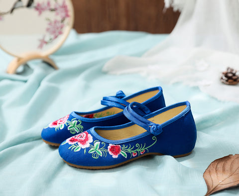 Women's Beijing Cloth Ethnic Style Embroidered Wedding Canvas Shoes