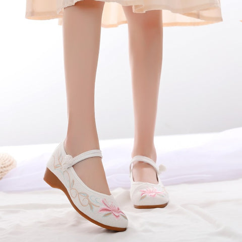 Women's Style Ethnic Chinese Clothing Outer Shallow Canvas Shoes