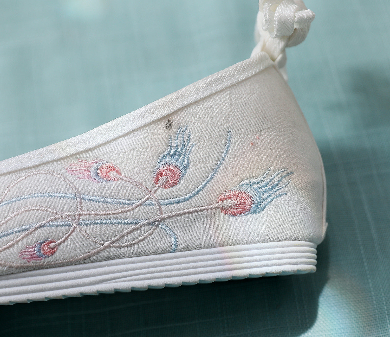 Increasing Insole Bow Antique Embroidered For Canvas Shoes