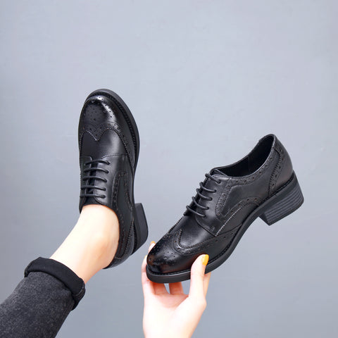 New Women's Lace-up Retro Flat Bottom Leather Shoes