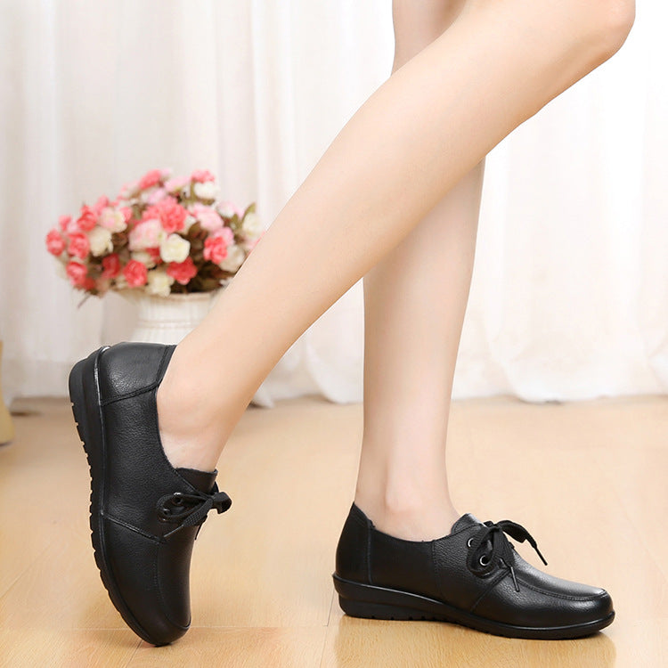 Versatile Women's Soft Bottom Cowhide Flat Casual Shoes