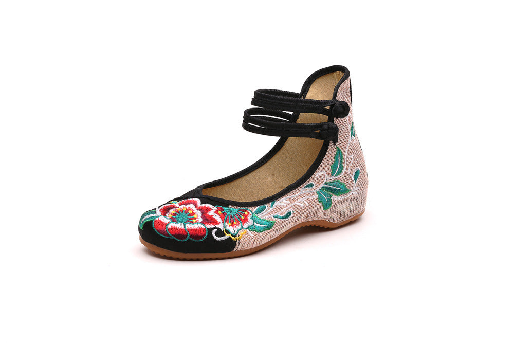 Women's Pumps Ethnic Style Retro Button Embroidery Cloth Casual Shoes
