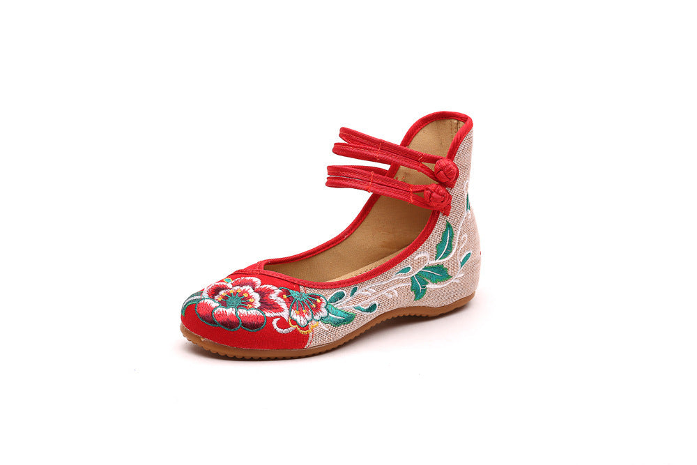 Women's Pumps Ethnic Style Retro Button Embroidery Cloth Casual Shoes