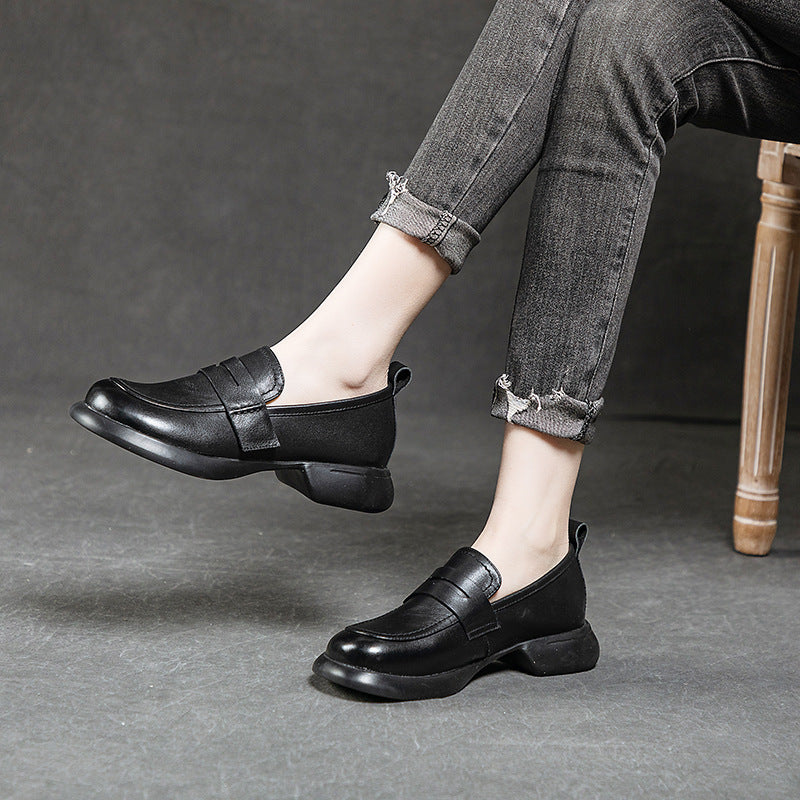 Women's Cowhide Soft Bottom Surface Pumps Retro Leather Shoes