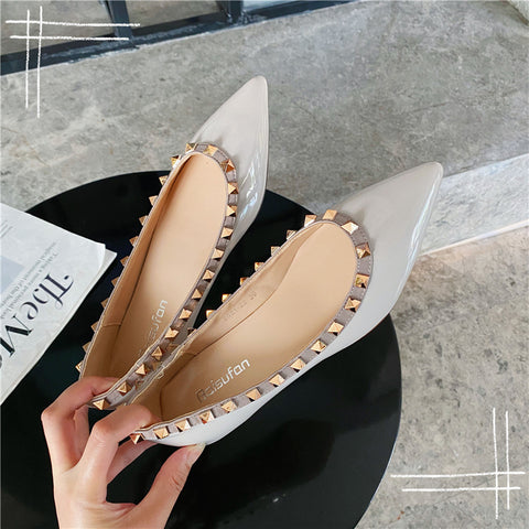 Women's Rivet Shallow Mouth Pointed Patent Flat Casual Shoes
