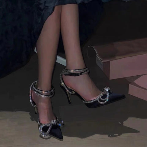 Damen-Sandalen mit Sommerriemen, Feen-Stil, schwarze Schleife