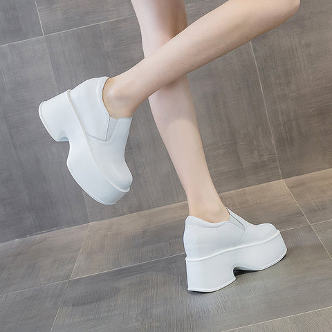 Zapatos de cuero antideslizantes de estilo británico con plataforma oculta para mujer