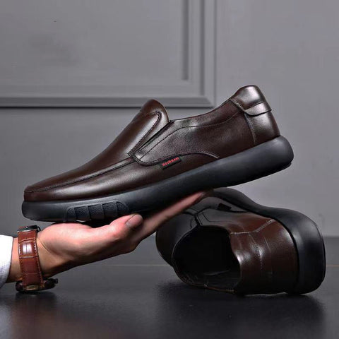 Męskie biznesowe buty skórzane z miękkim spodem