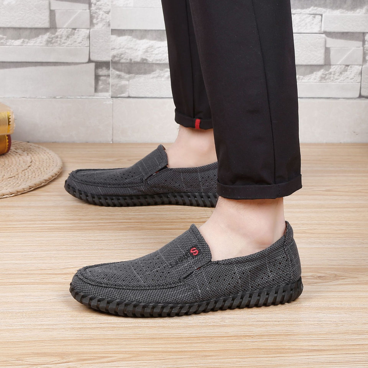 Men's Cloth Mesh Summer Breathable Beef Canvas Shoes