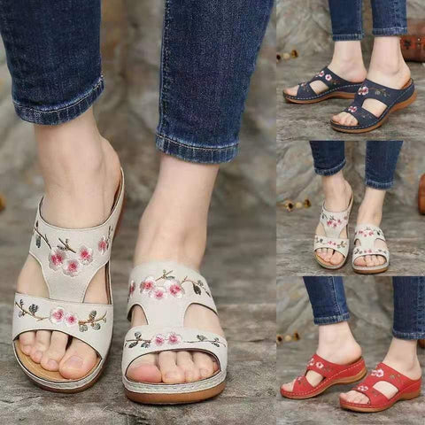 Women's Summer Hollow Flower Embroidered Wedge Large Sandals