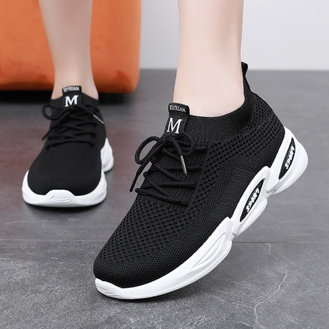 Women's Large Size Fashionable Breathable Soft Bottom Sneakers