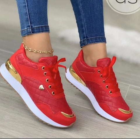 New Size Lace Up Round Head Sneakers