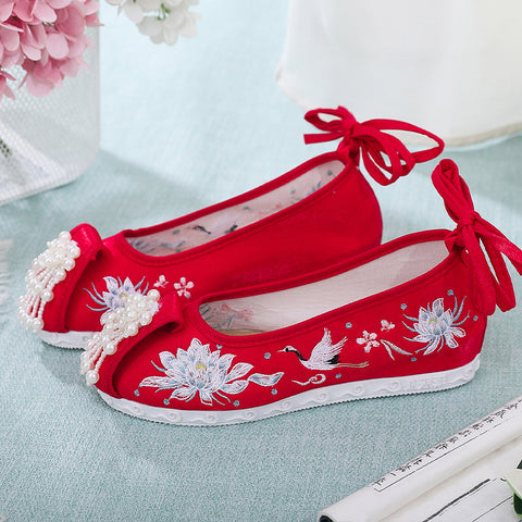 Chinese Clothing Bead Curtain Wedding Red Canvas Shoes