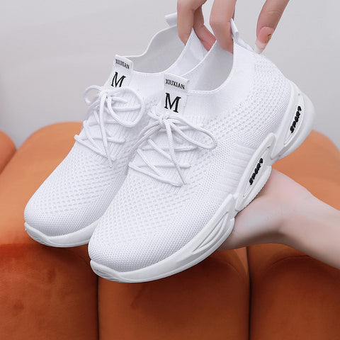 Women's Large Size Fashionable Breathable Soft Bottom Sneakers