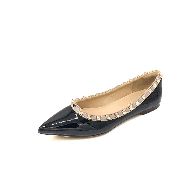 Women's Rivet Shallow Mouth Pointed Patent Flat Casual Shoes