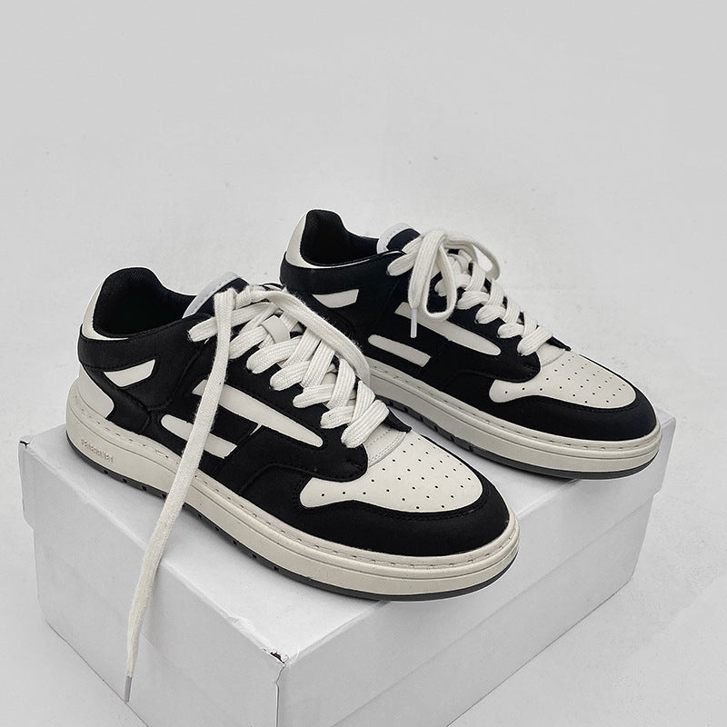 Men's Classic Black And White Color Matching Sneakers