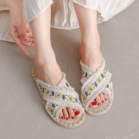 Different Embroidered Summer Cotton And Linen Sandals