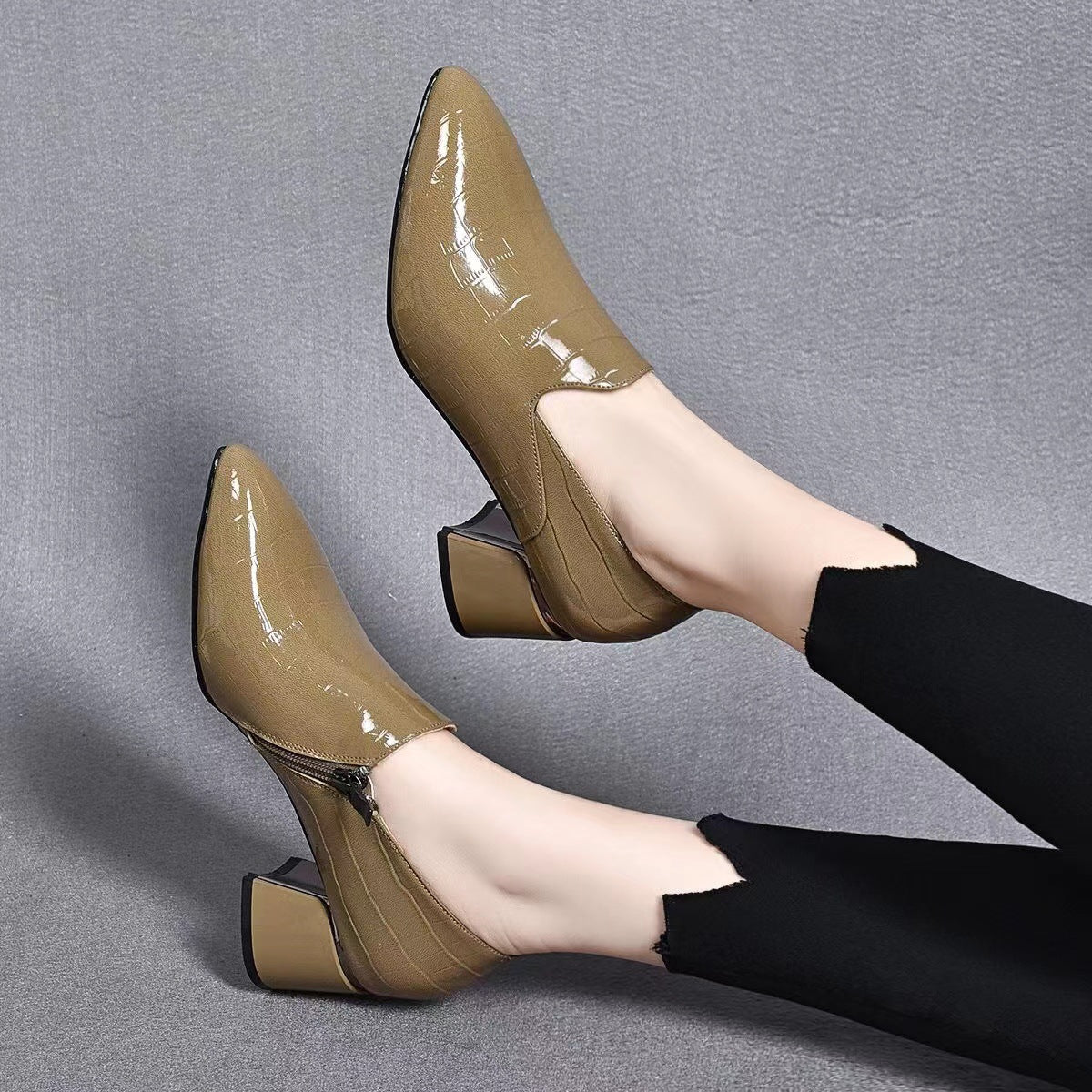 Women's Patent Deep Mouth Pointed Toe Chunky Women's Shoes