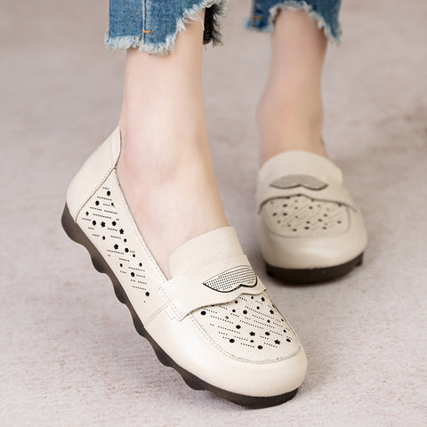 Women's Flat Large Size Mom Comfortable And Casual Shoes